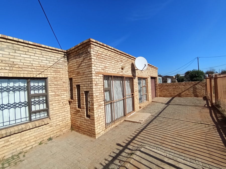 2 Bedroom Property for Sale in Grasslands Free State
